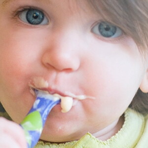 Baby self-feeding Baby self-feeding