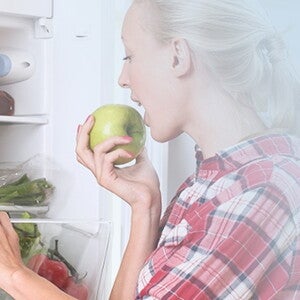 How many calories do moms who breastfeed need ?