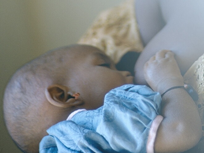 Breastfeeding for beginners: 4 steps for a successful start Breastfeeding for beginners: 4 steps for a successful start