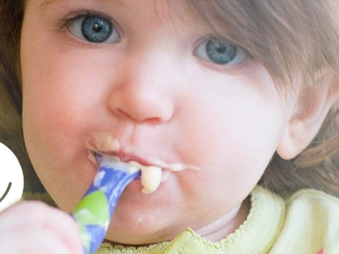 Baby self-feeding Baby self-feeding