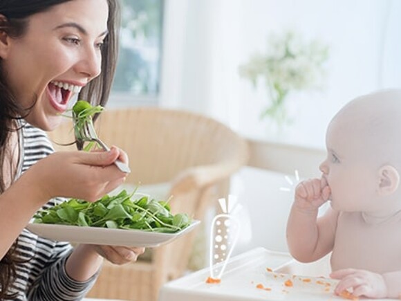 Benefits of Eating Together – Build Strong Habits for your Baby