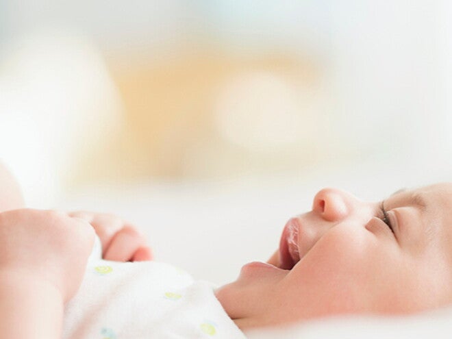 How to help baby’s tummy problems