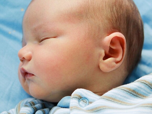 How to help baby sleep better